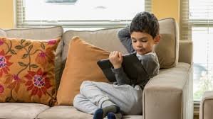 Pantallas y palabras